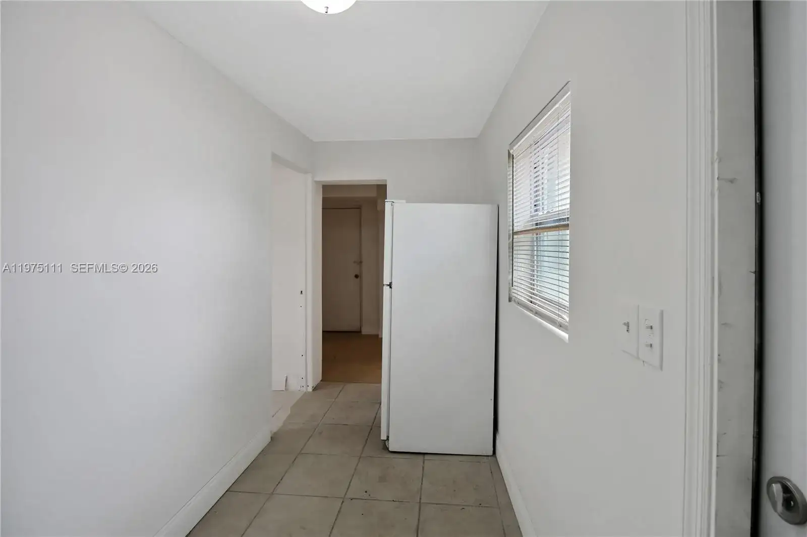 1160 W 26 th ct, Riviera Beach FL 33404 photo 3