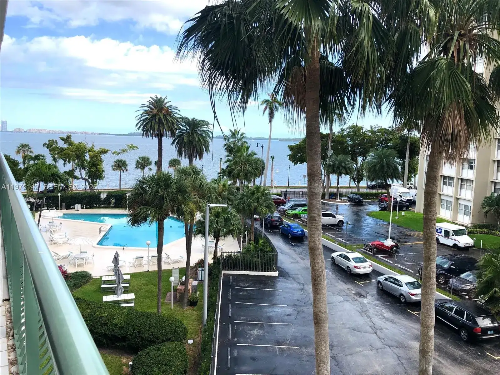 1408 Brickell Bay Dr # 404, Miami FL 33131 photo 2