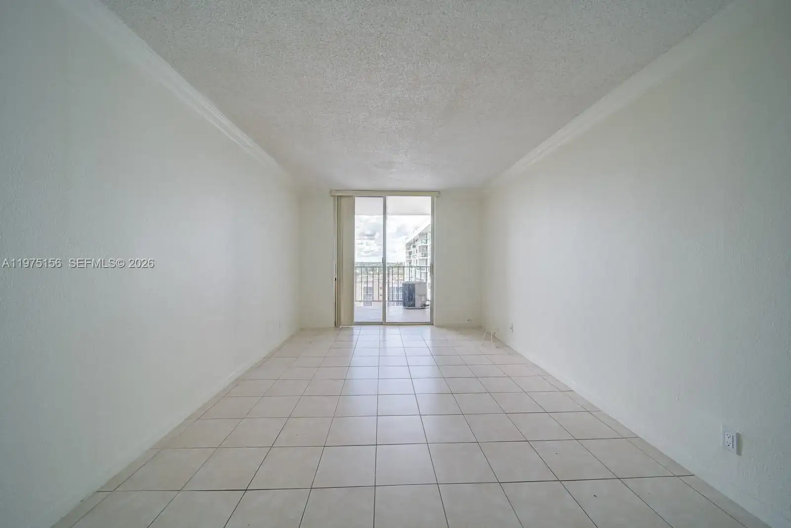 2903 N Miami Beach Blvd # 1006, North Miami Beach FL 33160 photo 2
