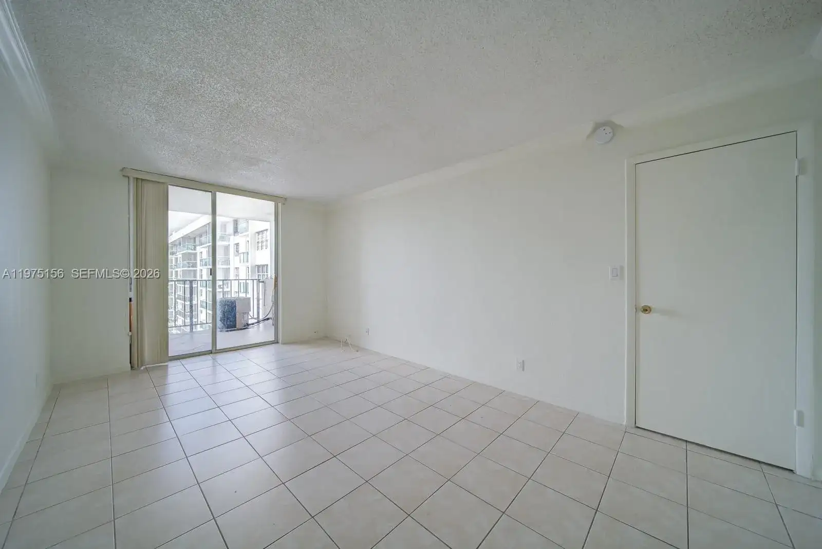 2903 N Miami Beach Blvd # 1006, North Miami Beach FL 33160 photo 3
