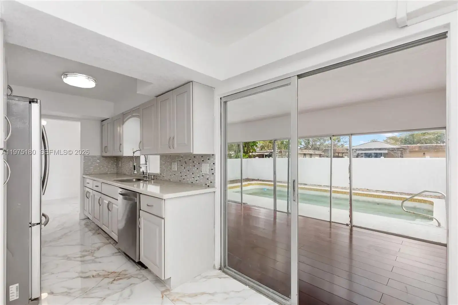 7906 NW 74th Ave, Tamarac FL 33321 photo 5