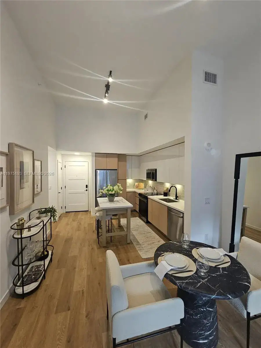 1650 NE 124th St # 102, North Miami FL 33181 photo 3