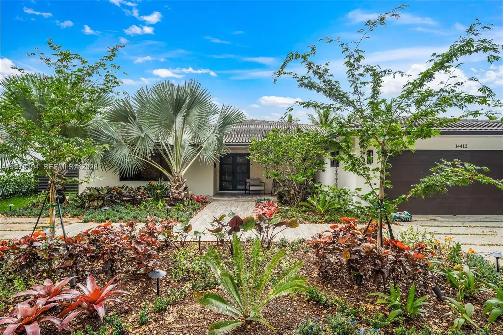 14412 Rosewood Rd, Miami Lakes FL 33014 photo 4