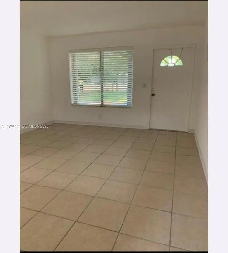 401 SW 8th St # A, Hallandale Beach FL 33009
