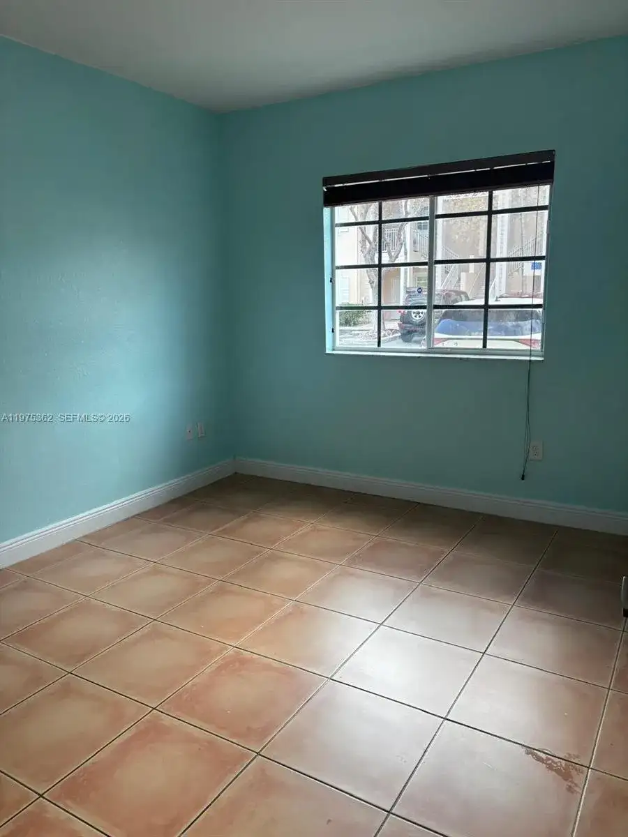 371 NE 26th Ter # 101, Homestead FL 33033 photo 3