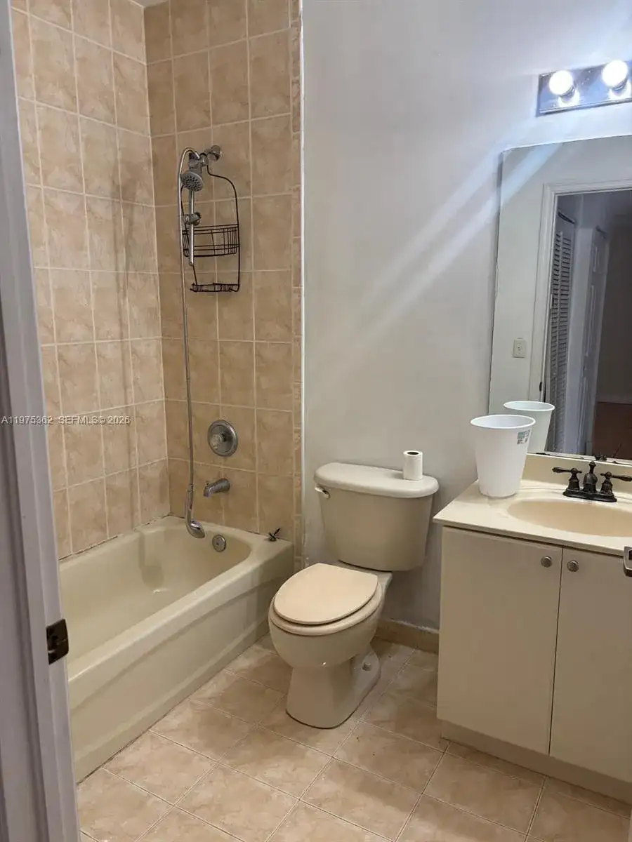 371 NE 26th Ter # 101, Homestead FL 33033 photo 5