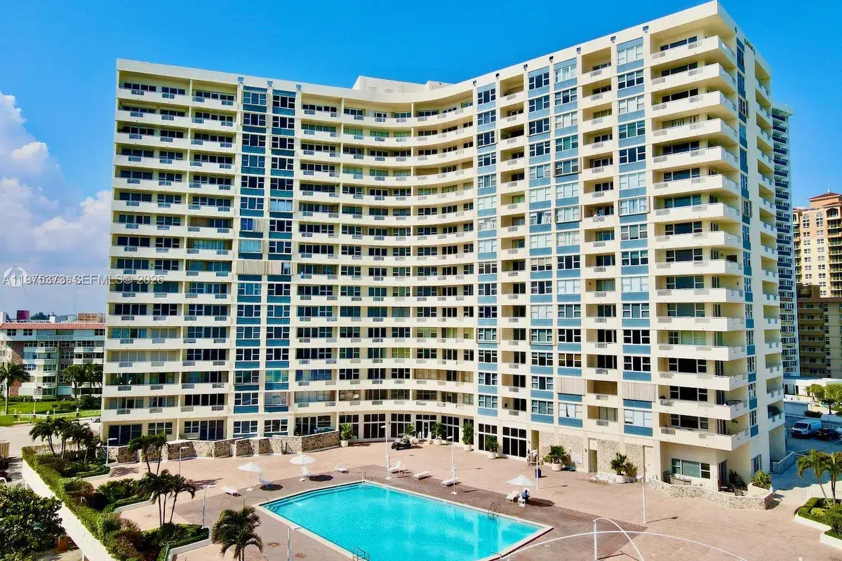 3180 S Ocean Dr # 201, Hallandale Beach FL 33009