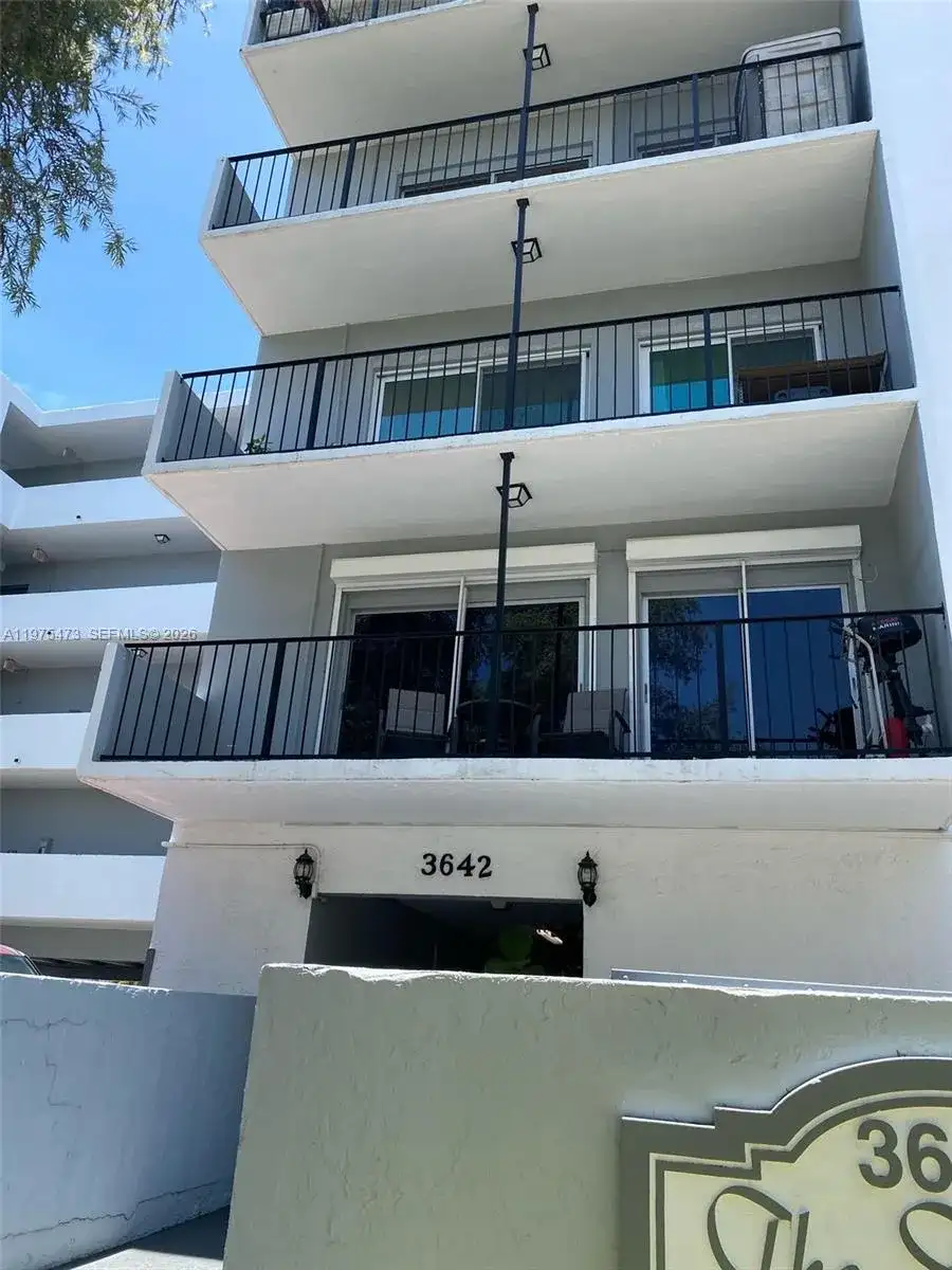 3642 NE 171st St # 208, North Miami Beach FL 33160 photo 2
