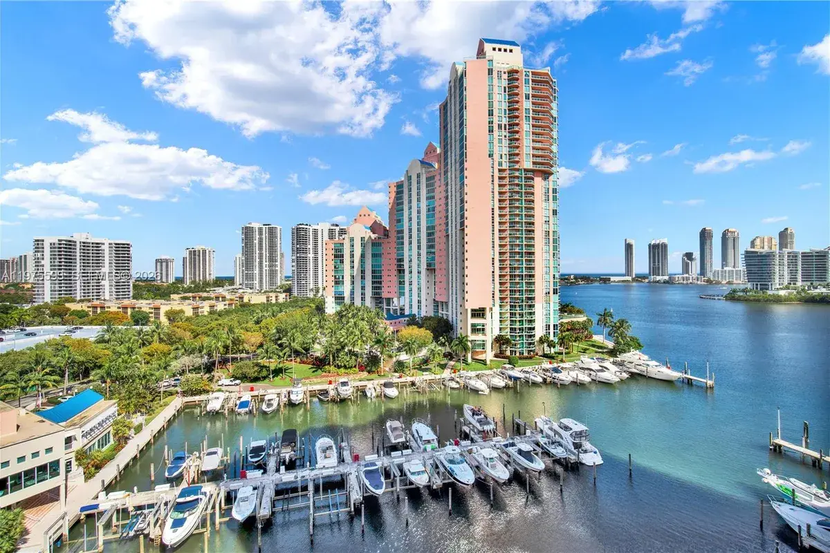 3340 NE 190th St # 1108, Aventura FL 33180