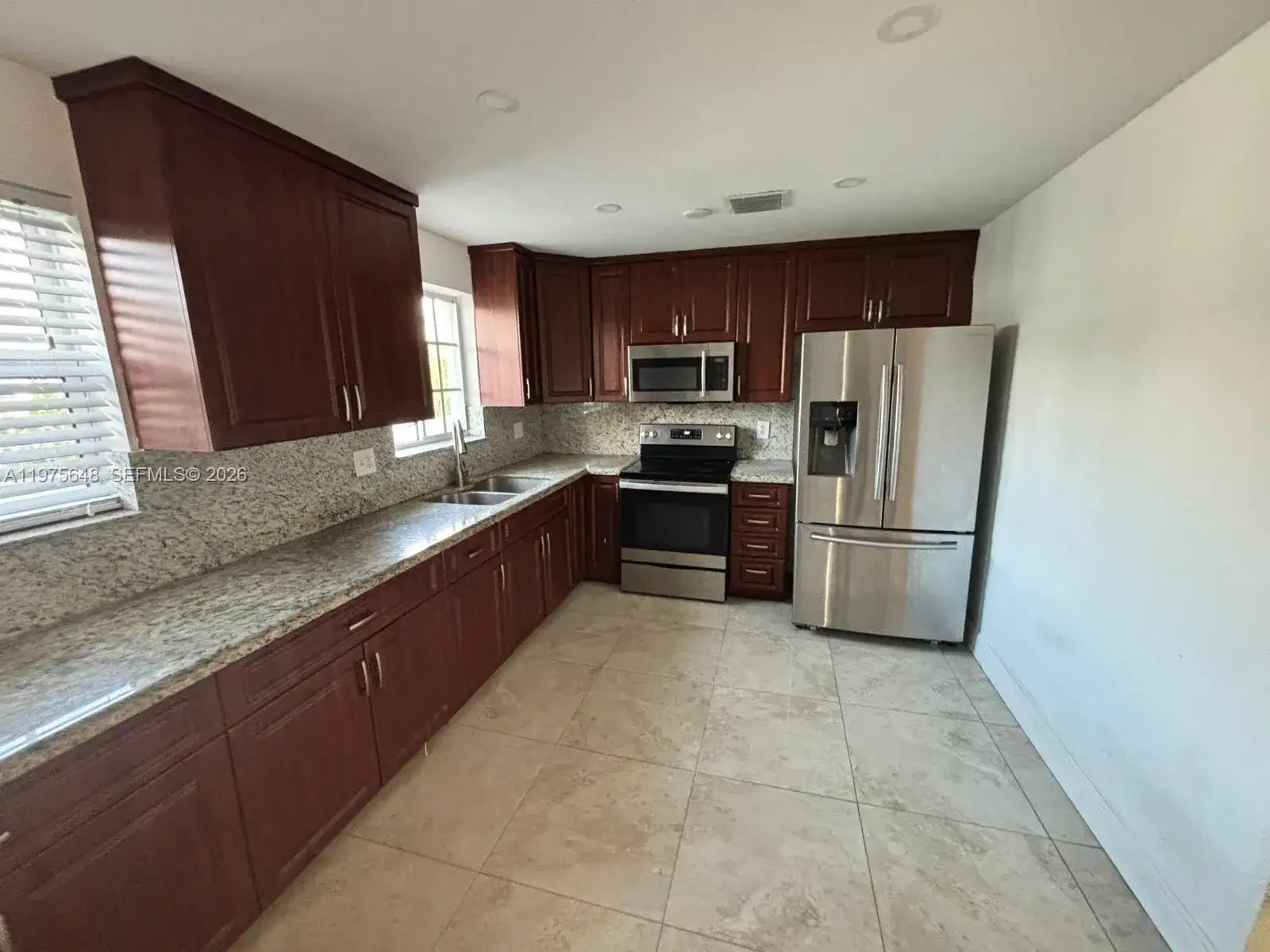 4365 W 1st Ave, Hialeah FL 33012 photo 4