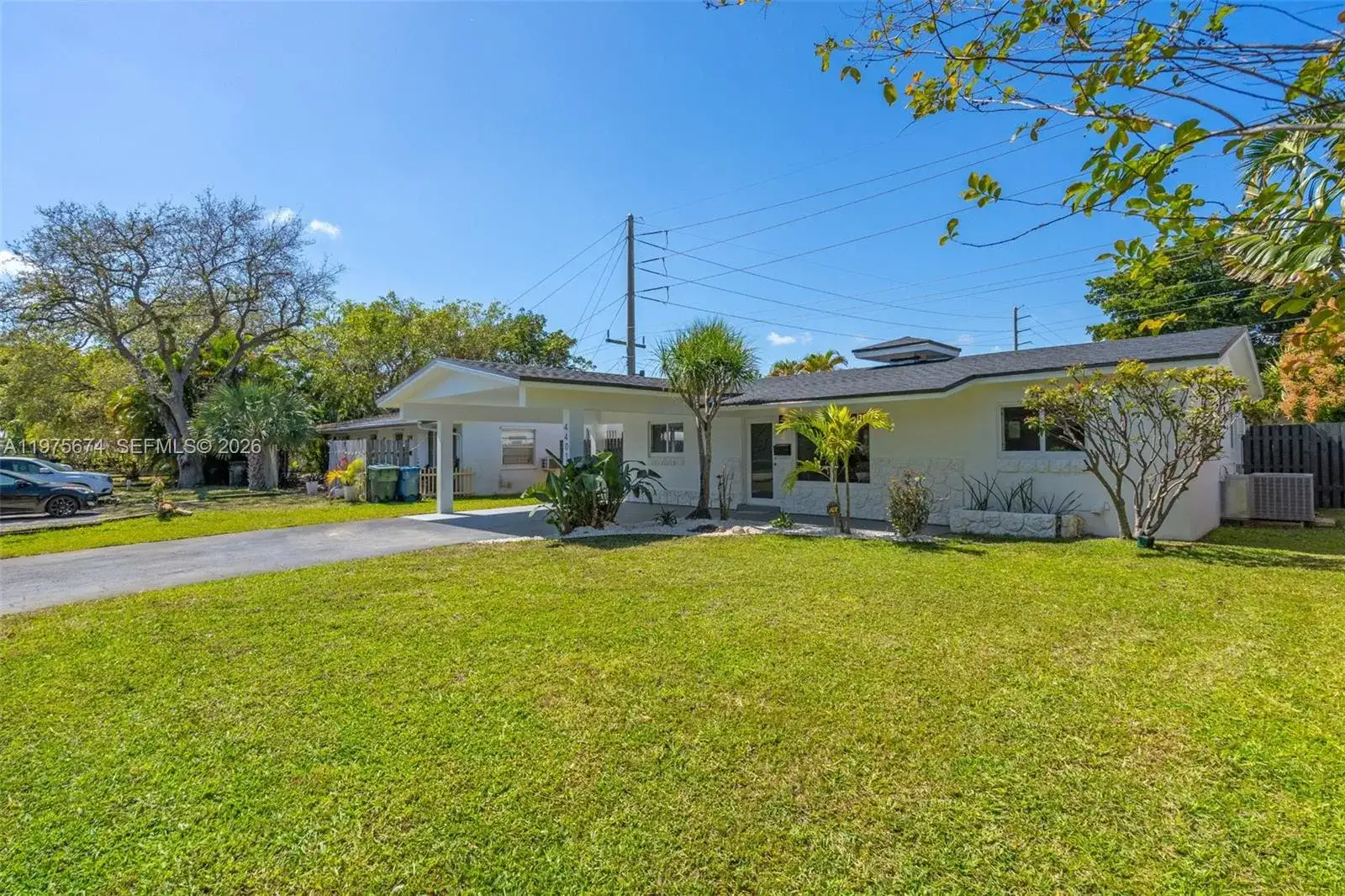 4401 NE 13th Ave, Oakland Park FL 33334 photo 3