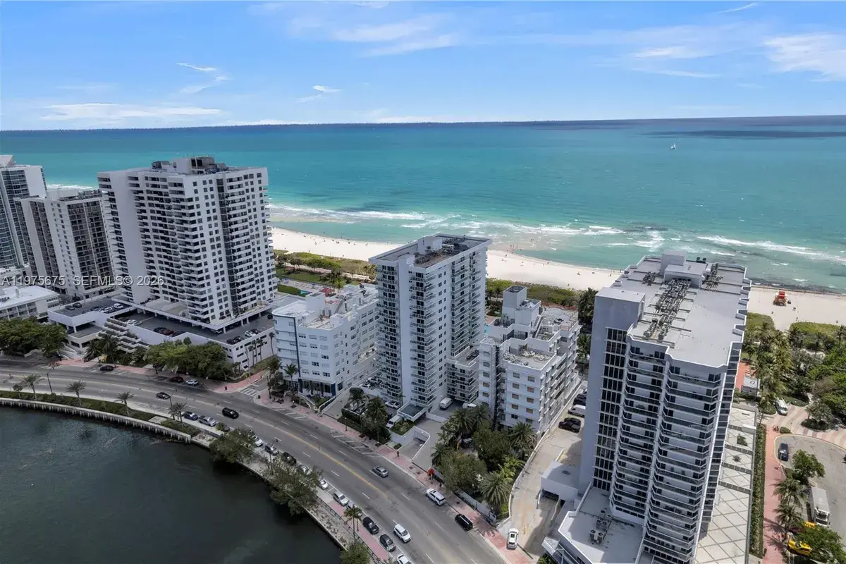 2457 Collins Ave # 201, Miami Beach FL 33140