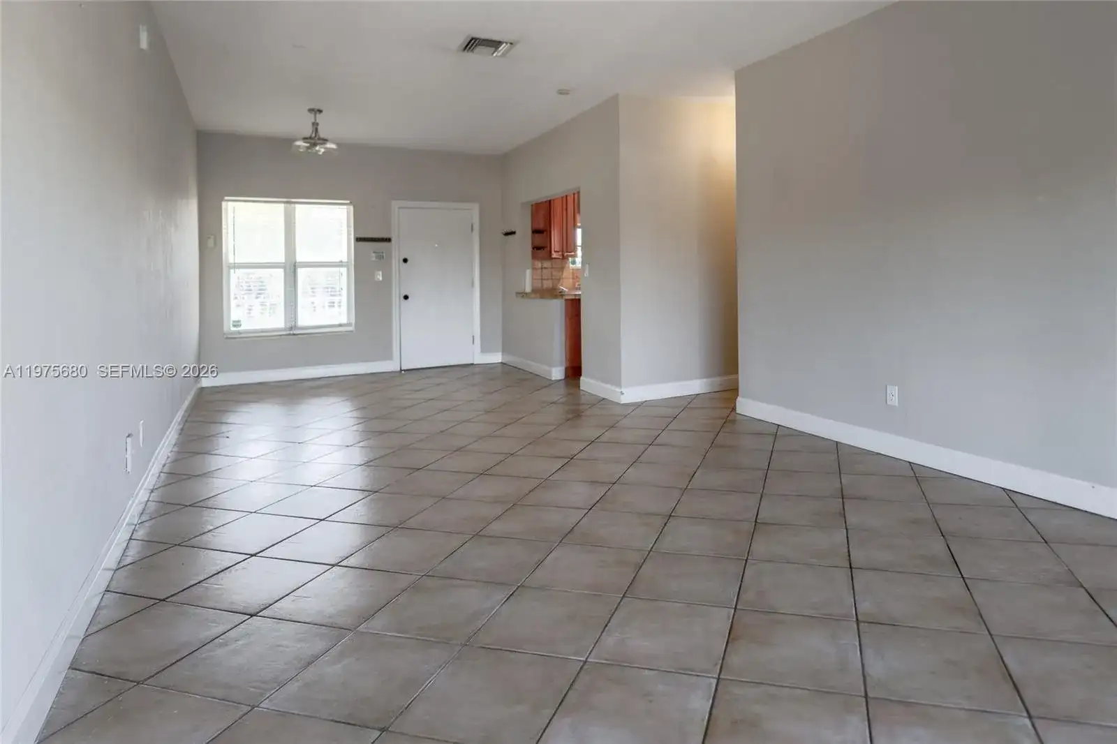 2225 NE 123rd St # 215, North Miami FL 33181 photo 2
