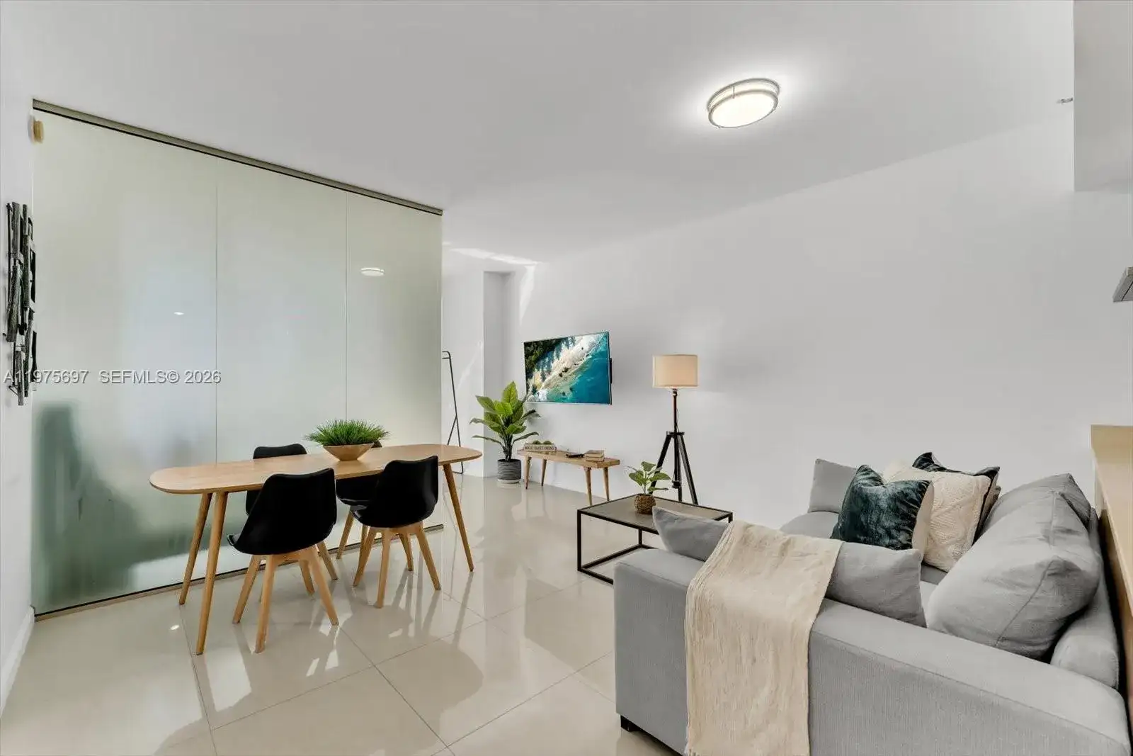 485 Brickell Ave # 1807, Miami FL 33131 photo 4
