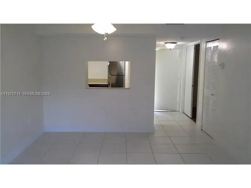 8255 SW 152nd Ave # 309, Miami FL 33193 photo 2