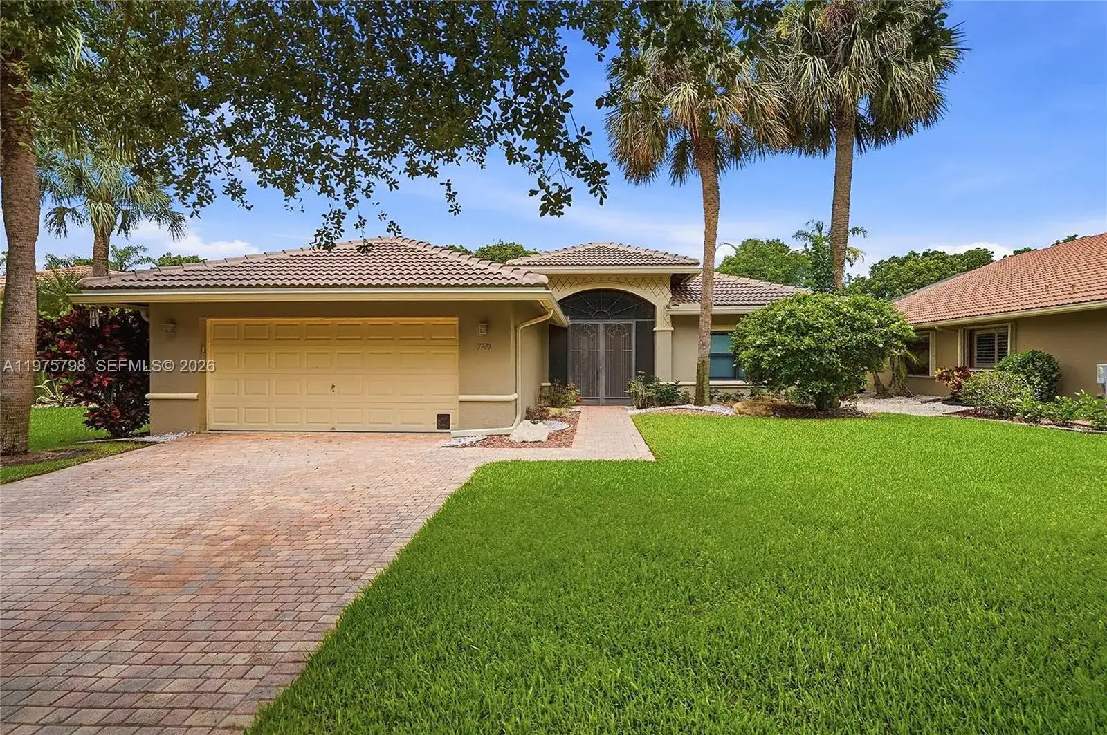 7771 Via Grande, Boynton Beach FL 33437 photo 2