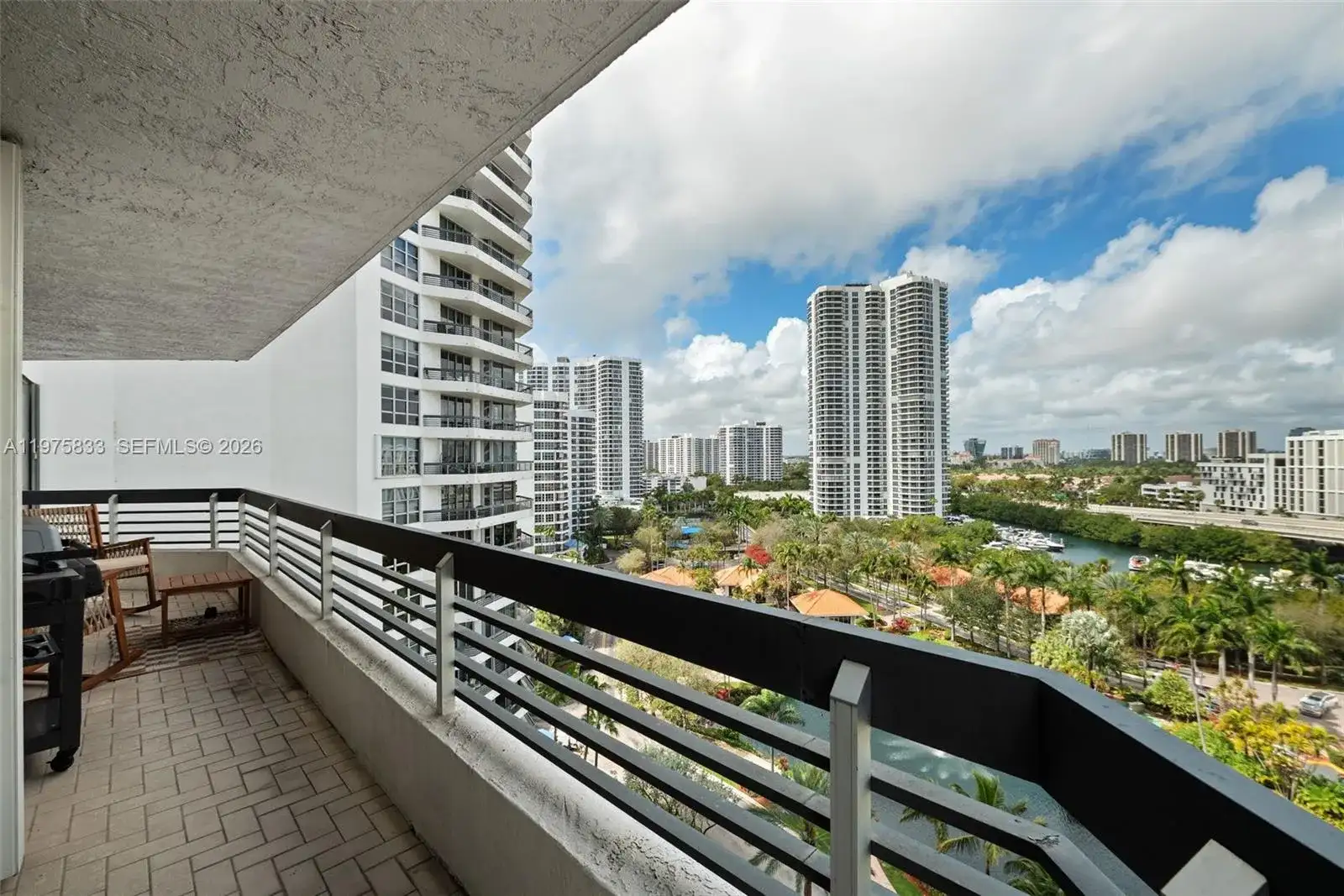 19101 NE 36th Ct # 1407, Aventura FL 33180 photo 2