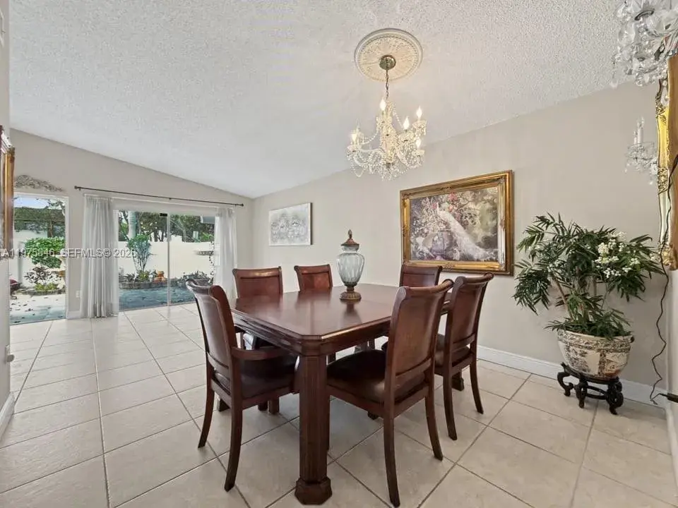 15390 SW 76th Ter # 105, Miami FL 33193