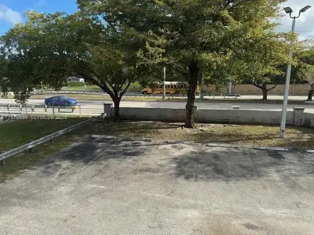 10353 N Kendall Dr # 6, Miami FL 33176 photo 5