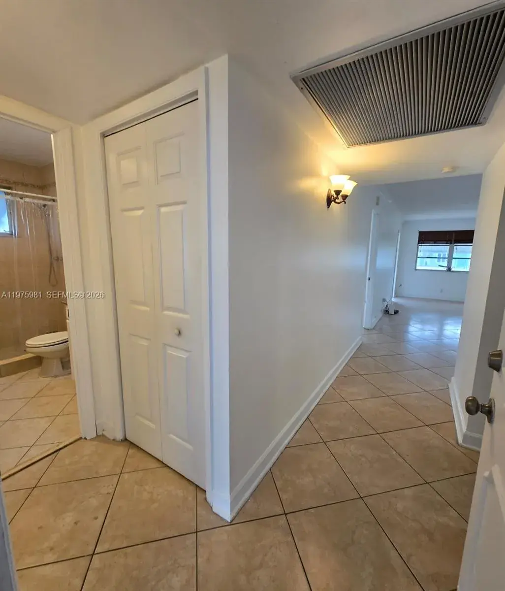 2309 Park Ln # 116, Hollywood FL 33021