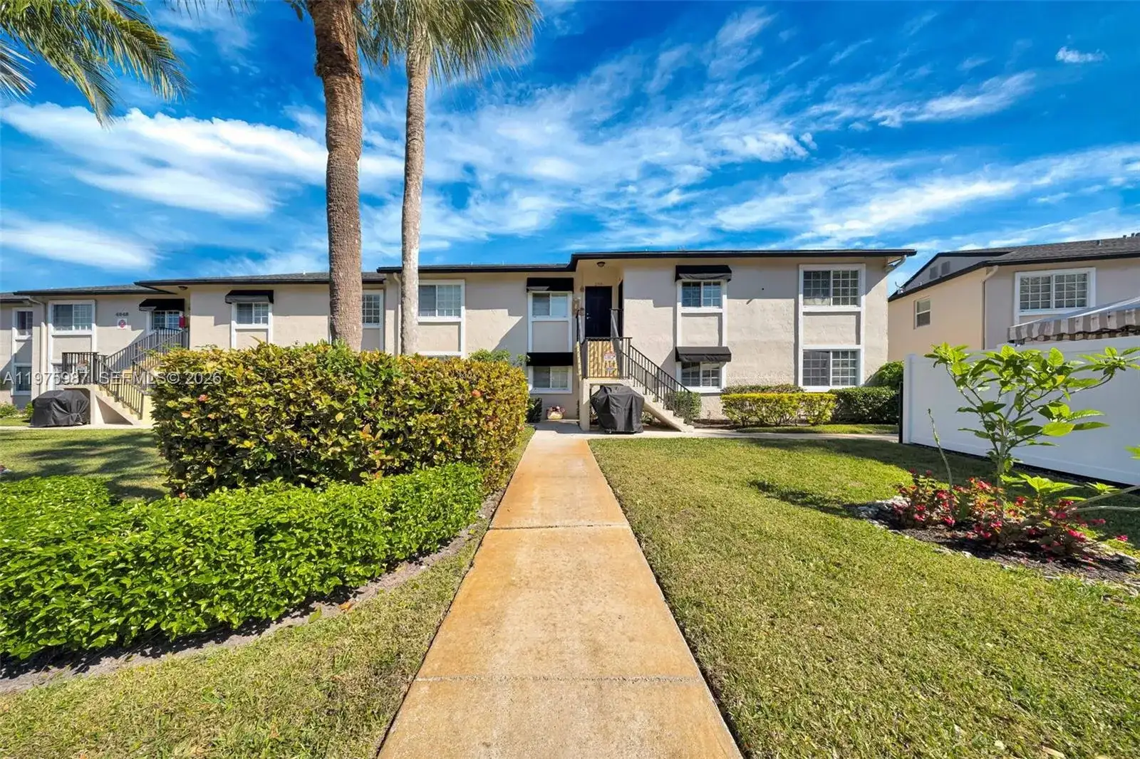 4040 Crystal Lake Dr # 105, Deerfield Beach FL 33064 photo 3