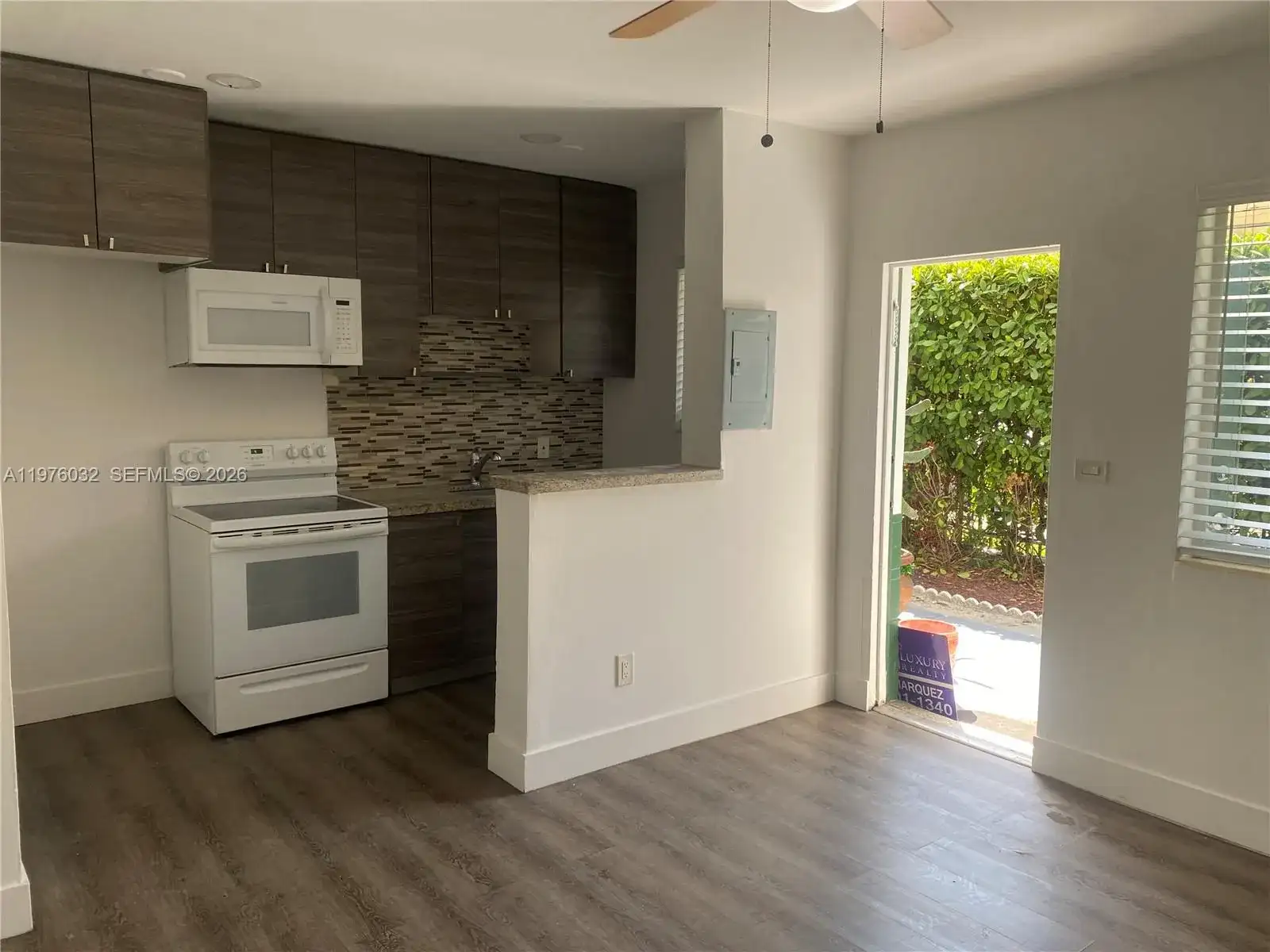 479 SW 3rd St # 4, Miami FL 33130 photo 2