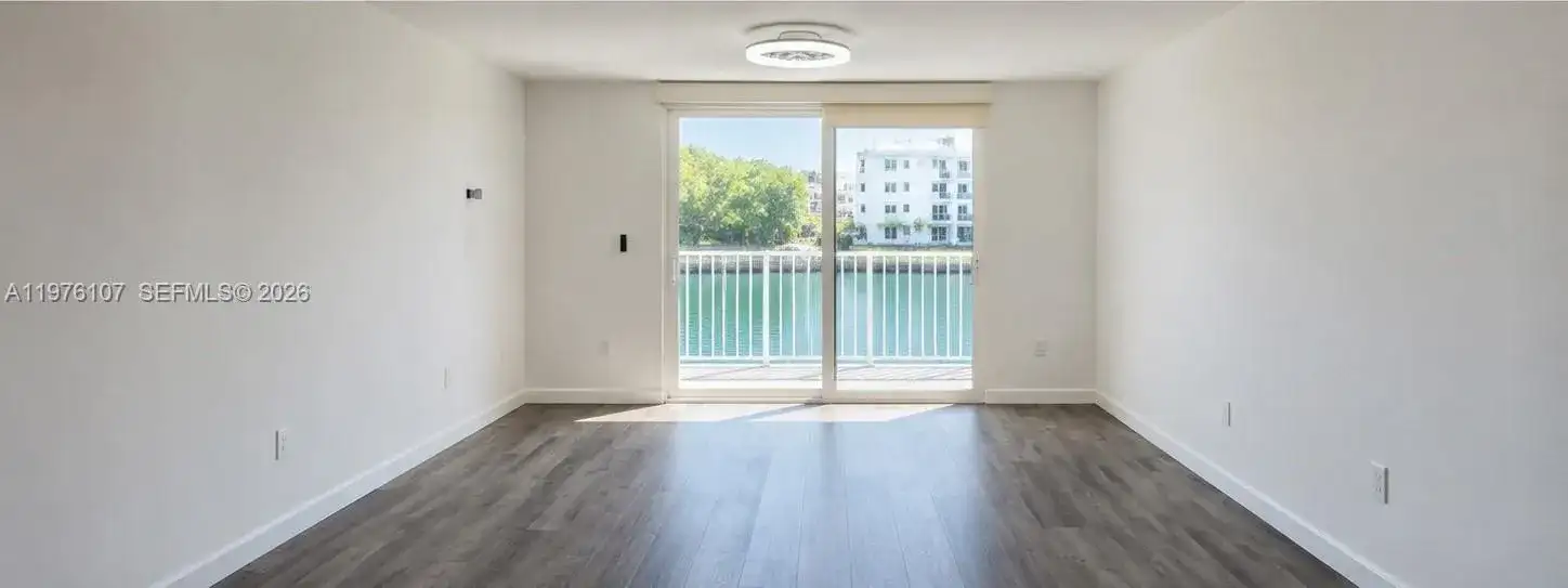 4000 NE 170th St # 206, North Miami Beach FL 33160 photo 3