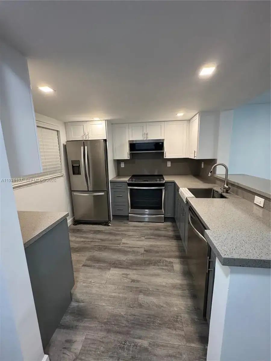 4000 NE 170th St # 206, North Miami Beach FL 33160 photo 5