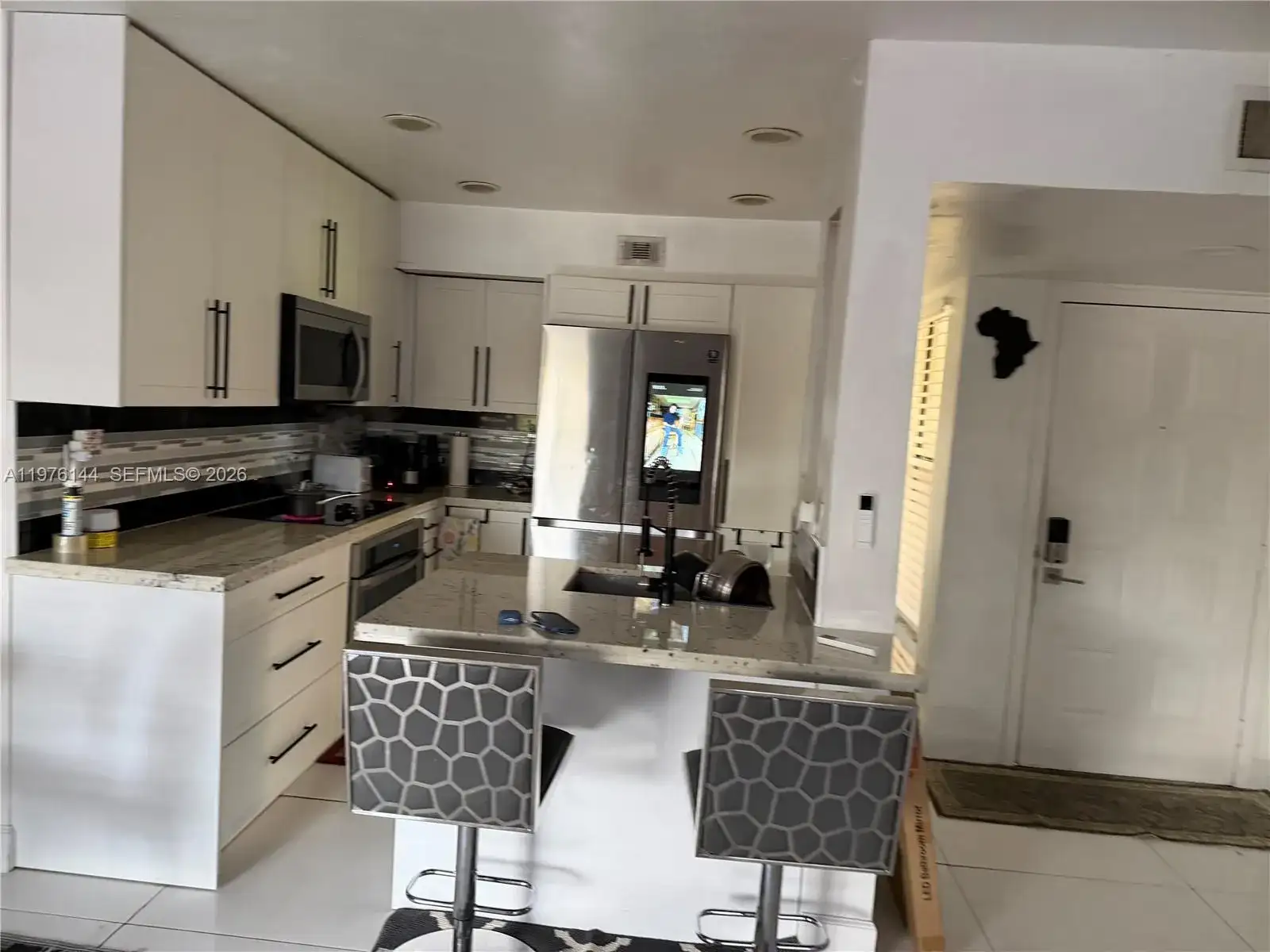 20170 NE 3rd Ct # 6, Miami FL 33179 photo 4
