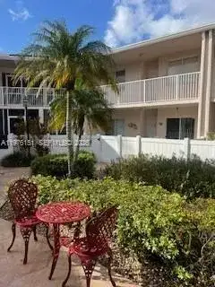7555 Trent Dr # 212, Tamarac FL 33321 photo 3