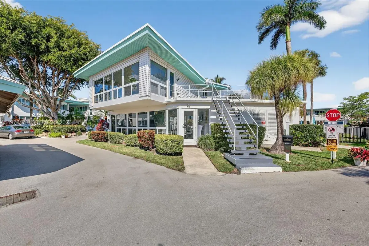 180 Isle Of Venice Dr # 121, Fort Lauderdale FL 33301