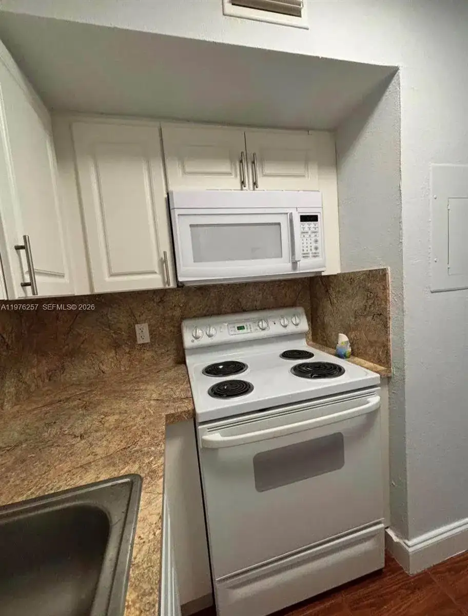 1152 NW 3rd St # 2, Miami FL 33128 photo 5