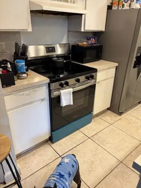 3190 Bird Ave # 15, Coconut Grove FL 33133 photo 3