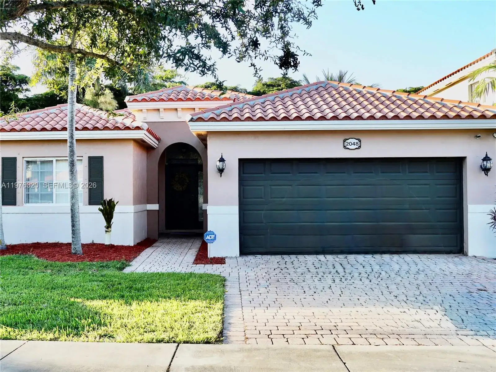 2048 NE 35th Ave, Homestead FL 33033 photo 2