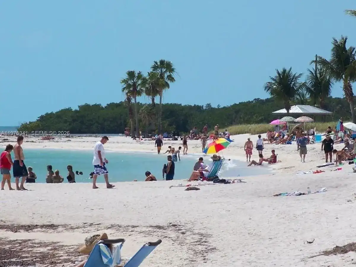 12400 Overseas Hwy, Marathon FL 33050 photo 2