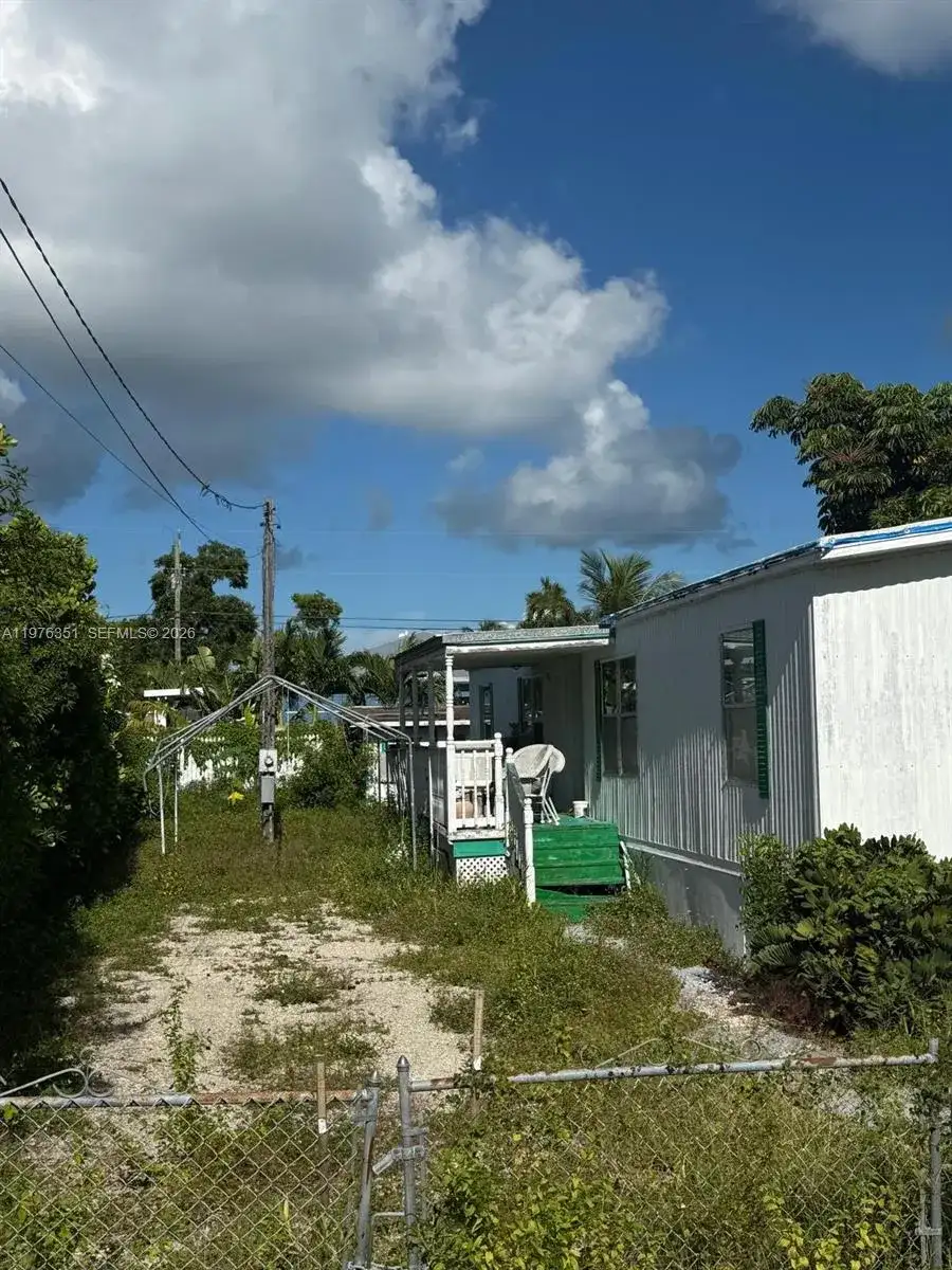 13 Judy Pl, Key Largo FL 33037 photo 3