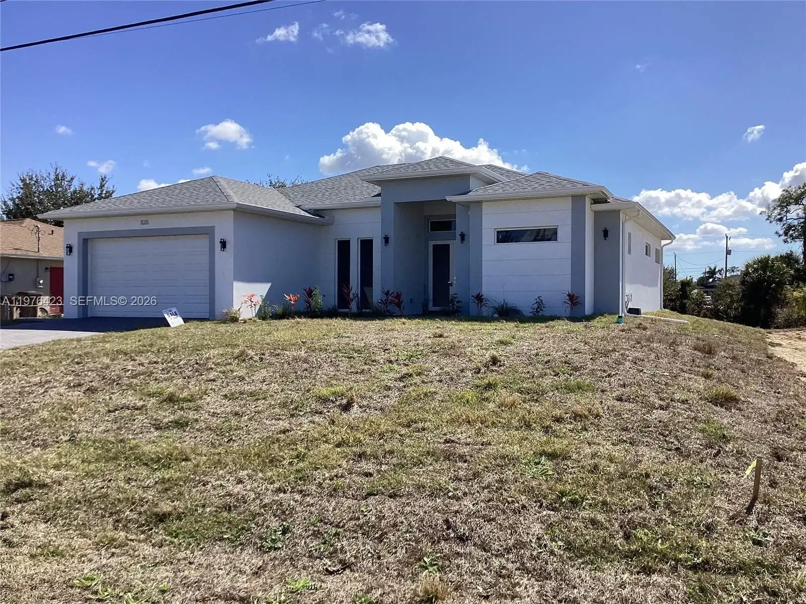 1120 NE 32nd LN, Cape Coral FL 33990