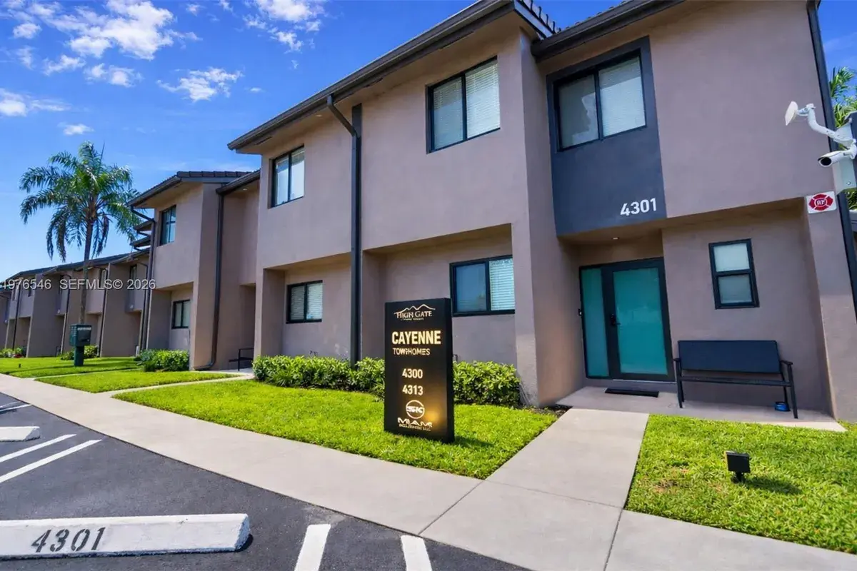 4315 NW 115th Ave, Coral Springs FL 33065