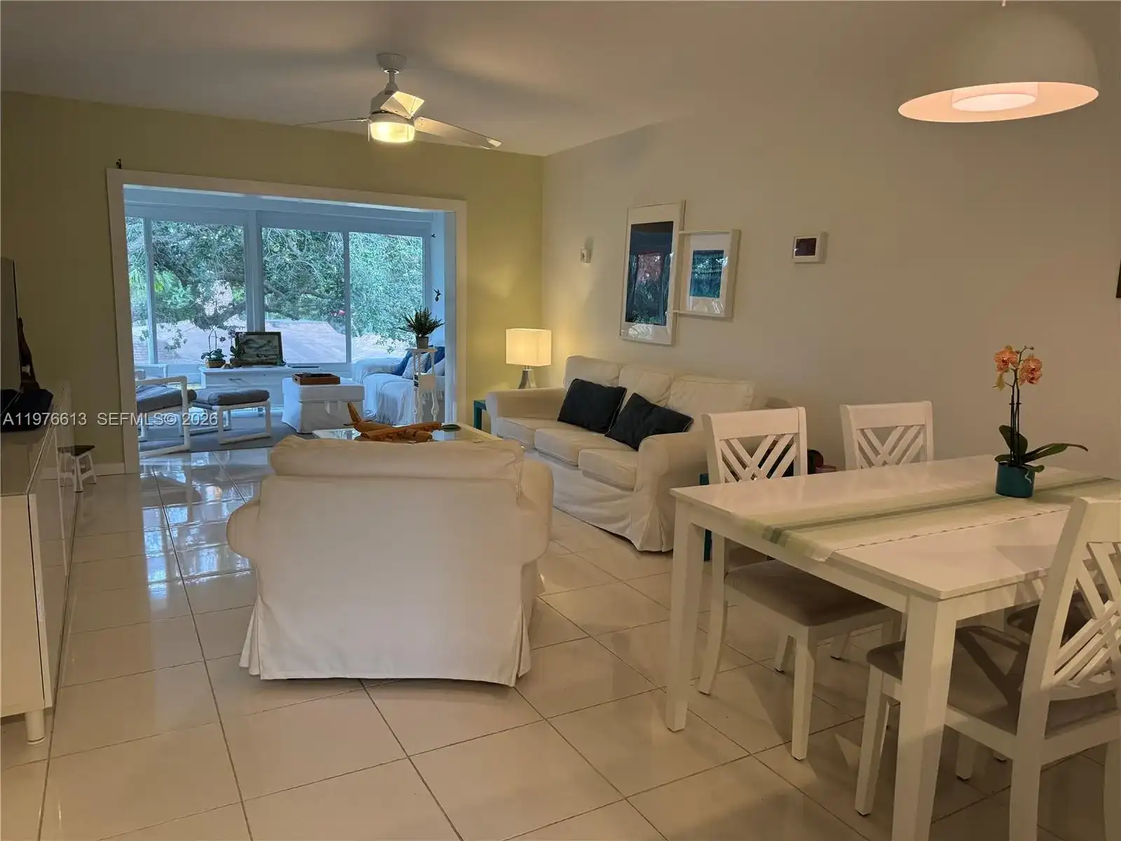 5141 W Oakland Park Blvd # 311, Lauderdale Lakes FL 33313