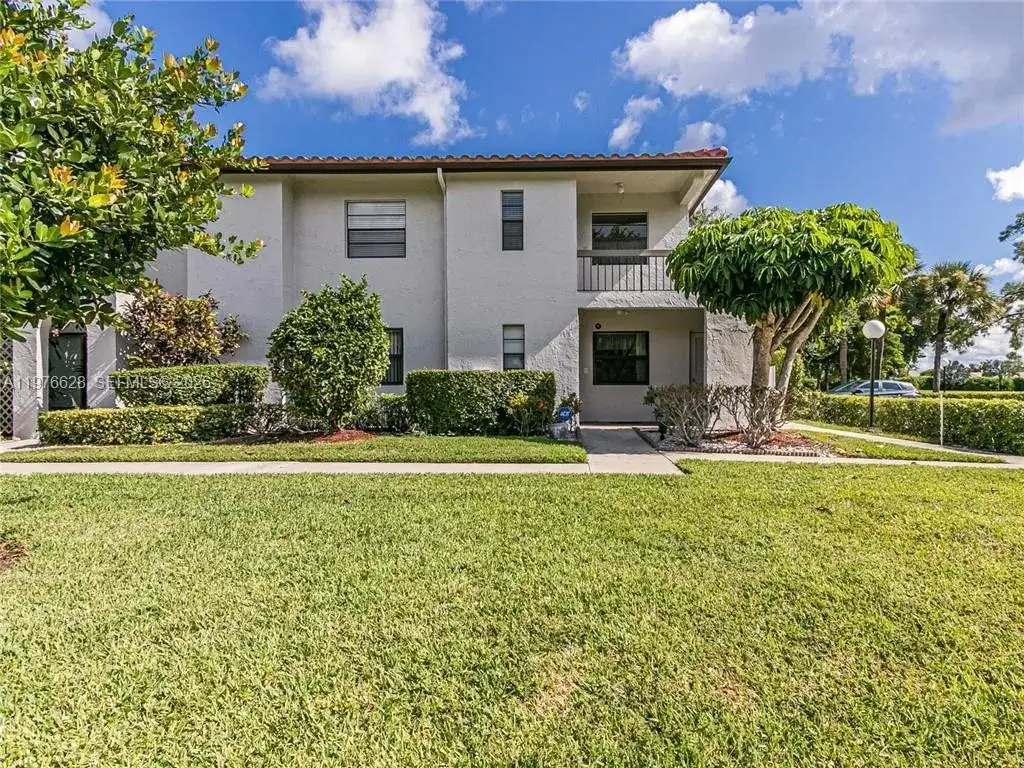 21559 Cypress Hammock Dr # 44J, Boca Raton FL 33428 photo 4