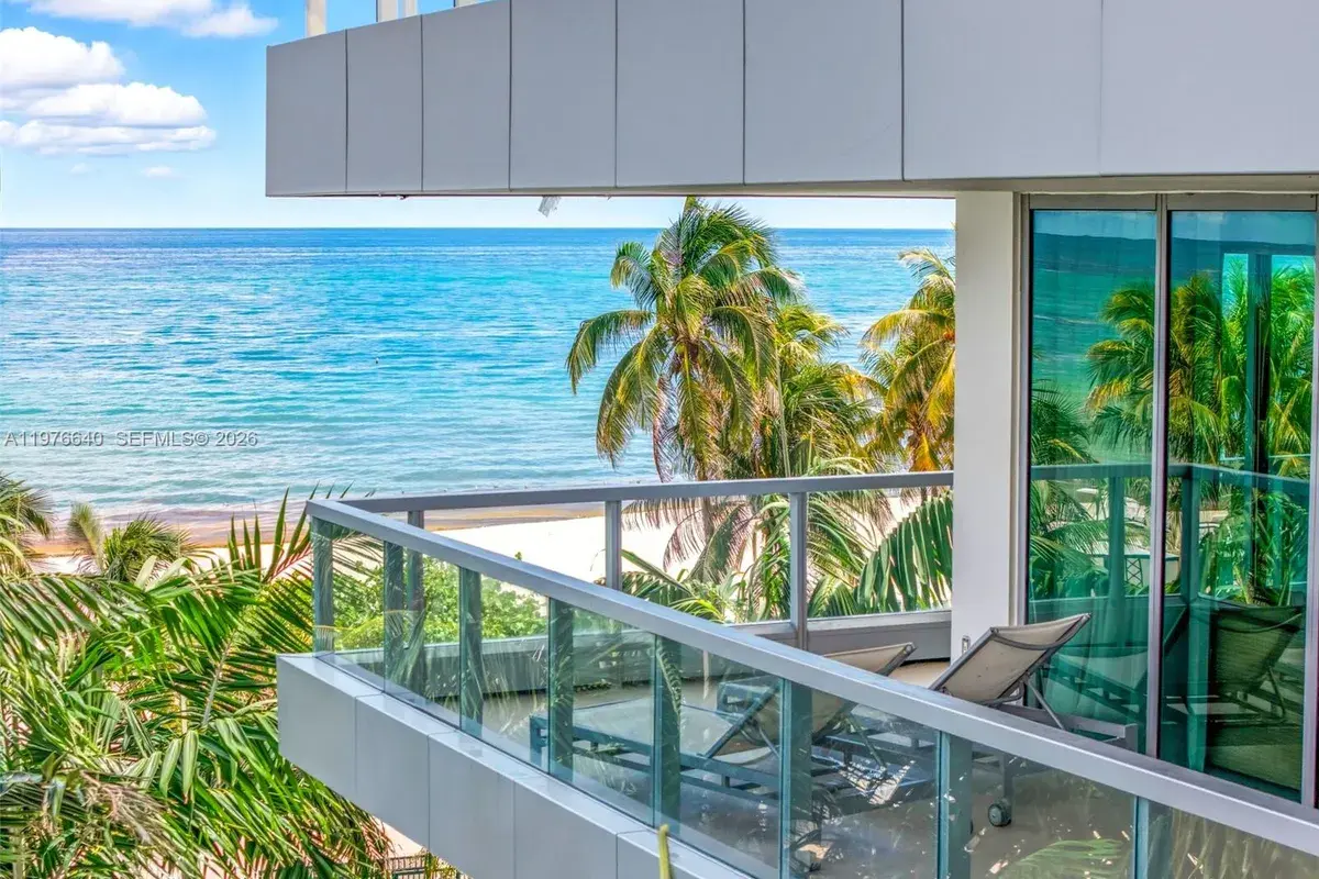 4391 Collins Ave # 410, Miami Beach FL 33140