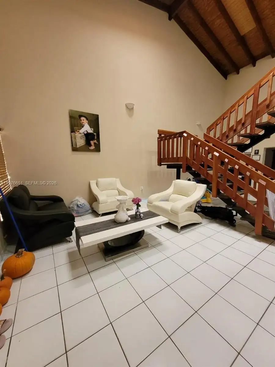 10932 SW 25th St, Miami FL 33165 photo 4