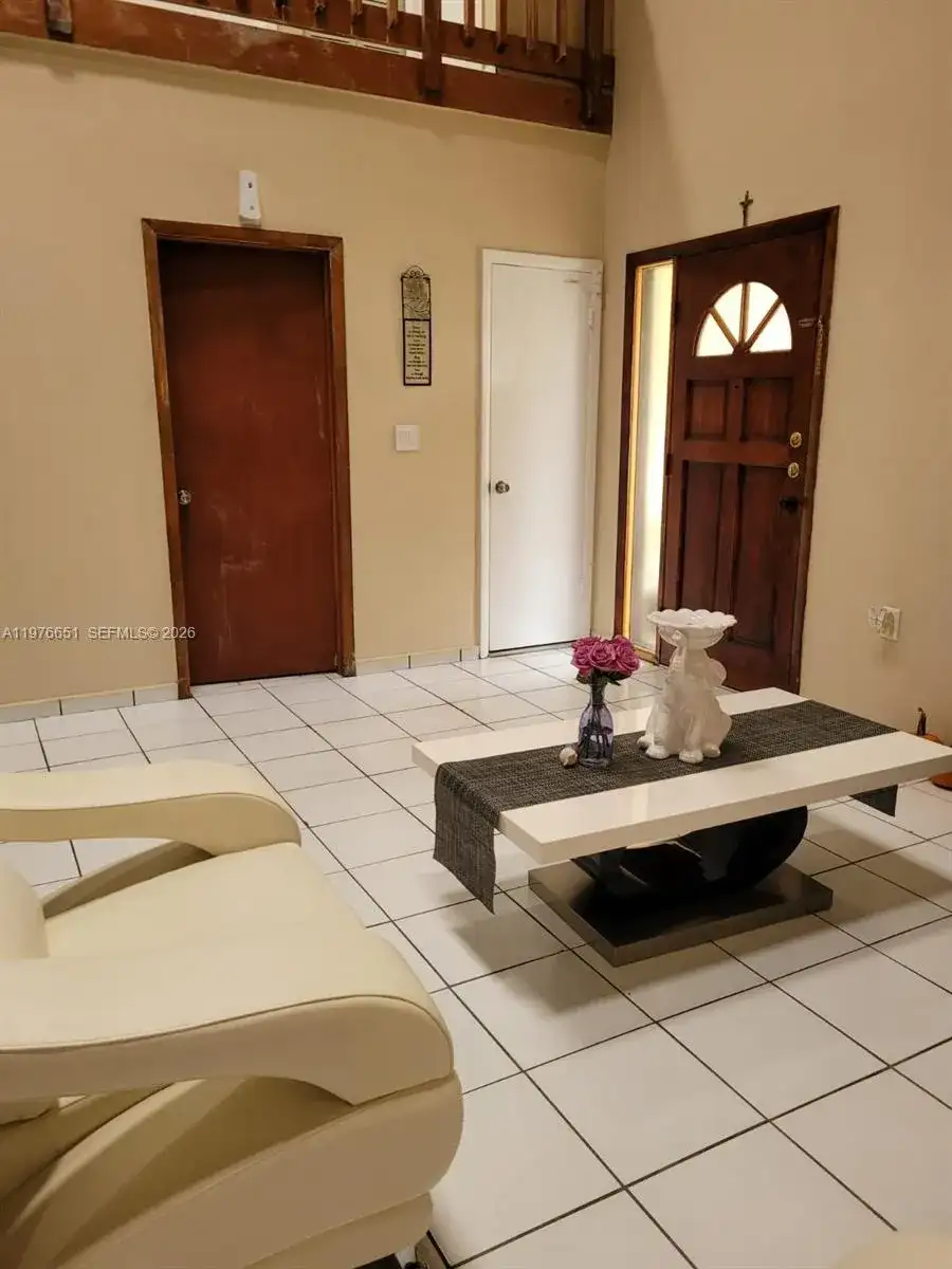 10932 SW 25th St, Miami FL 33165 photo 5