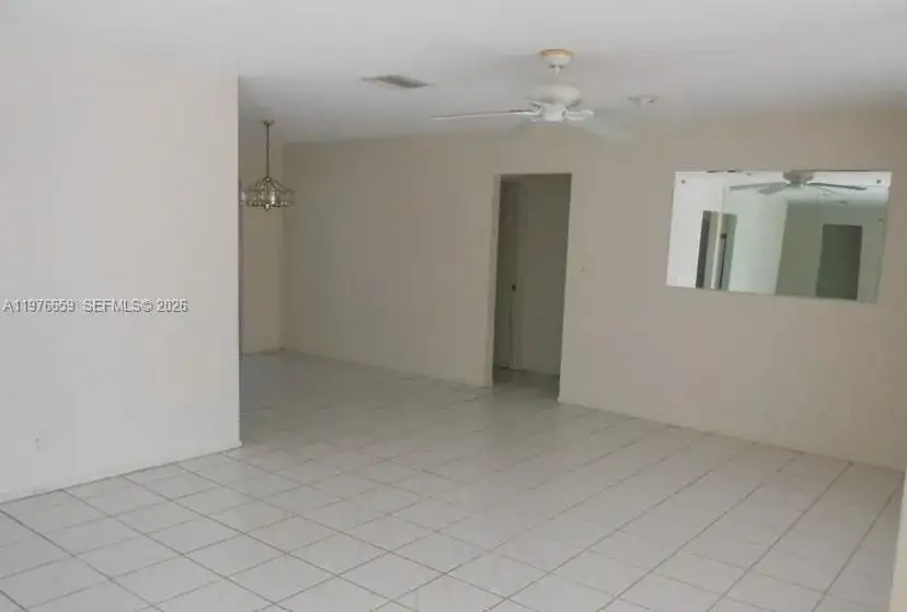 4955 NW 55th St, Tamarac FL 33319 photo 4