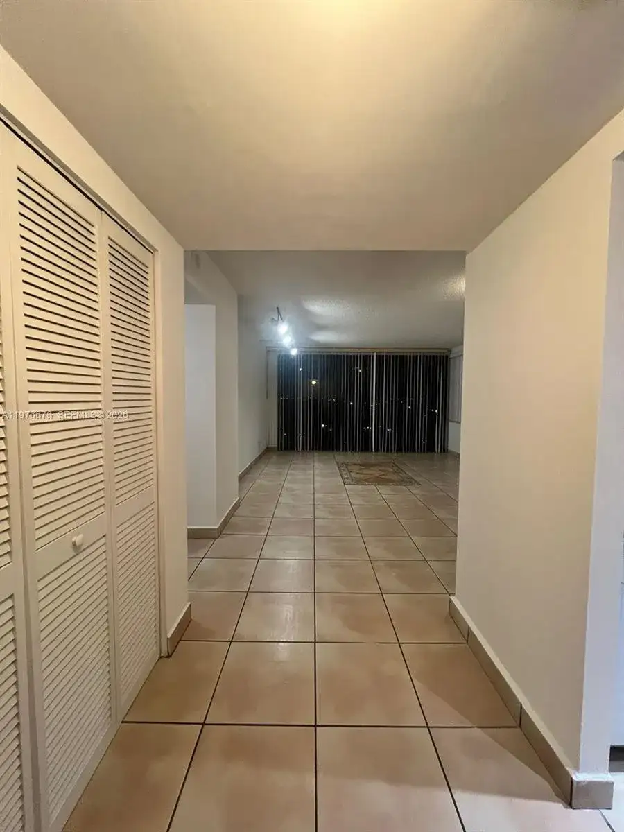 1470 NE 123rd St # A1216, North Miami FL 33161 photo 4
