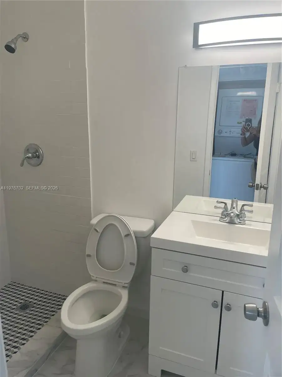 20725 NE 8th Ct # 11, Miami FL 33179 photo 5