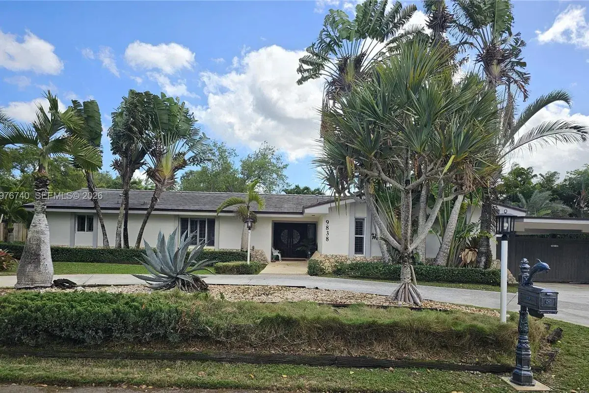 9838 SW 94th Ter, Miami FL 33176