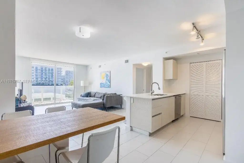 4250 Biscayne Blvd # 816, Miami FL 33137 photo 2