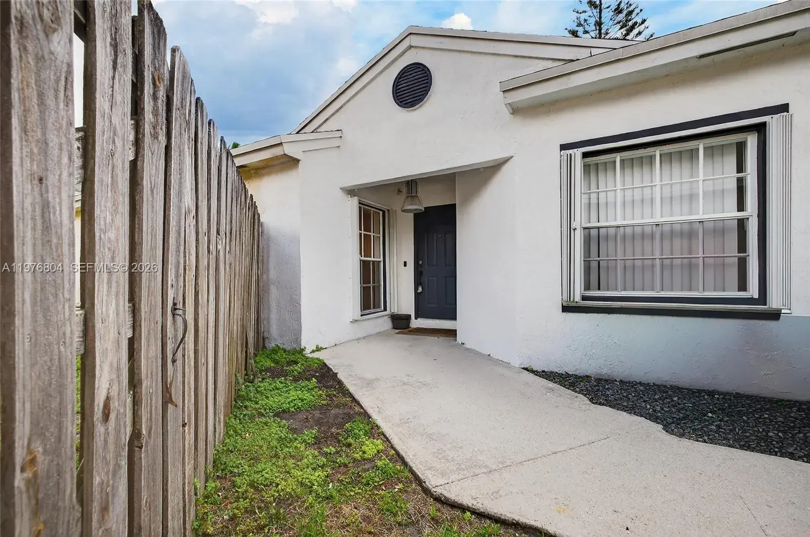 336 S Ketch Dr, Sunrise FL 33326