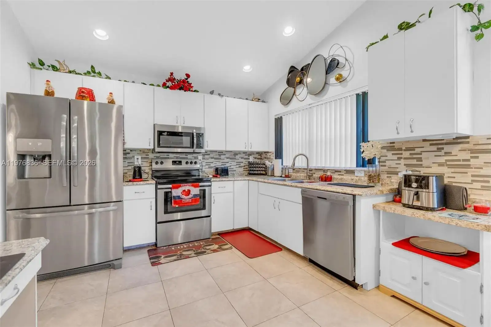 18201 SW 87th Ave, Palmetto Bay FL 33157 photo 5